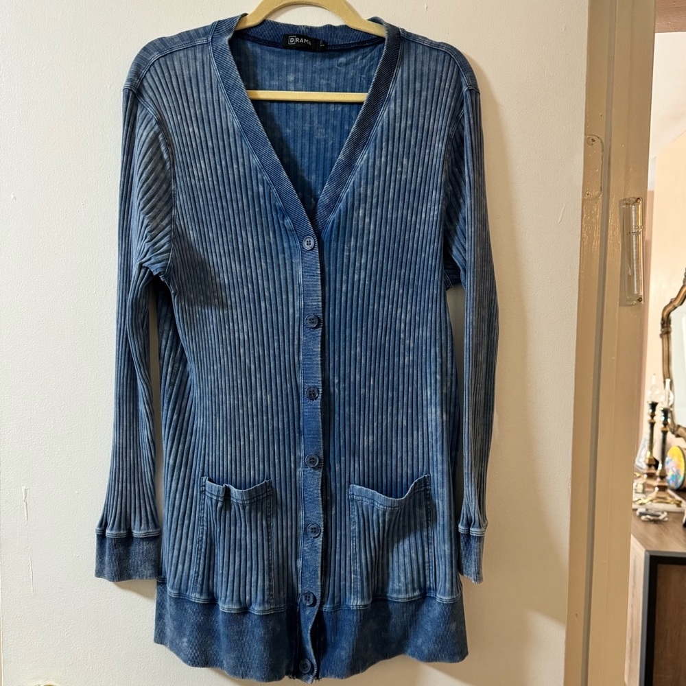 DRAMA NYC PLUS Acid Wash Cardigan